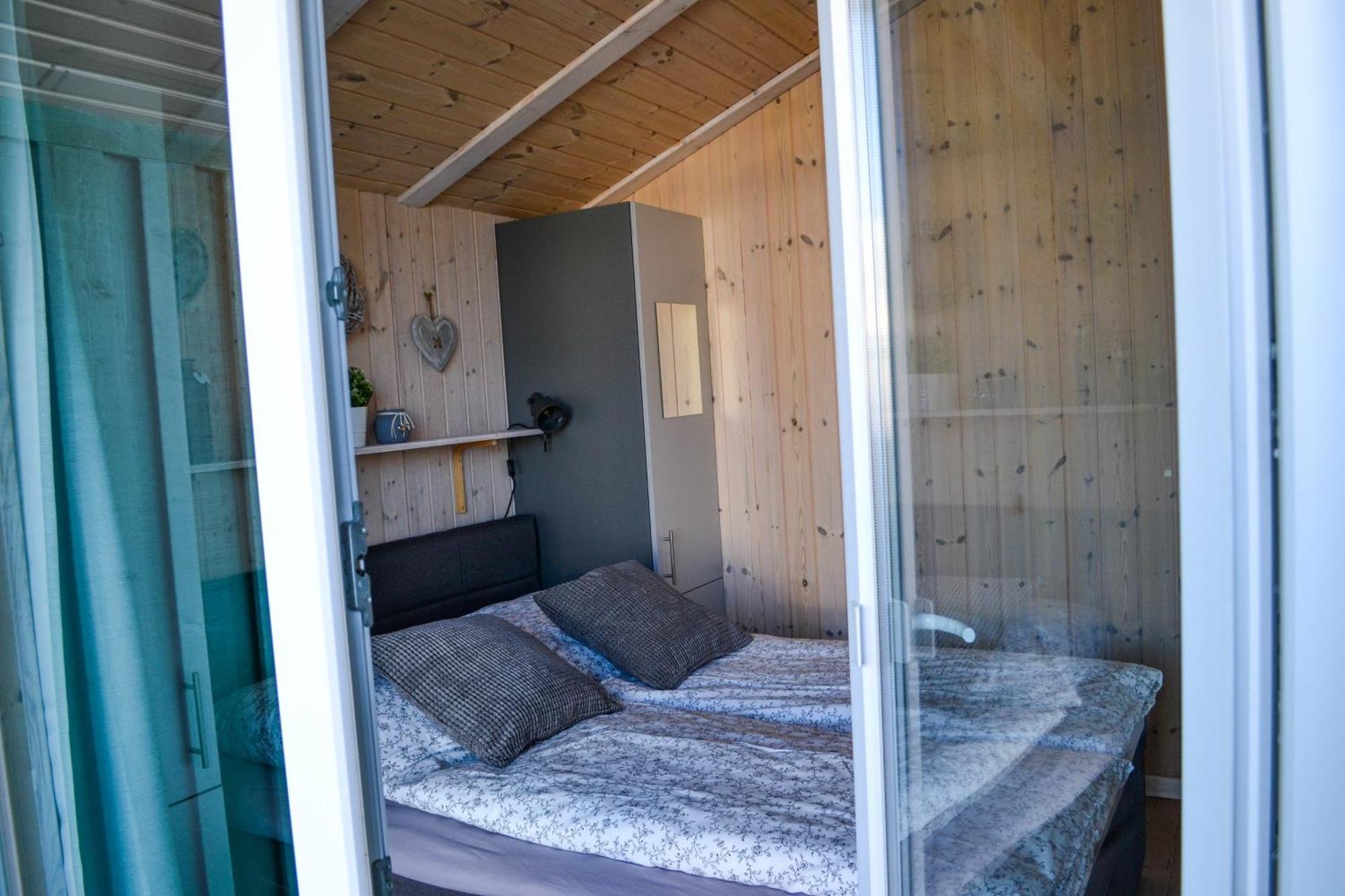 Ferienhaus "Deichglueck" Direkt An Der Nordsee Wesselburenerkoog Екстер'єр фото